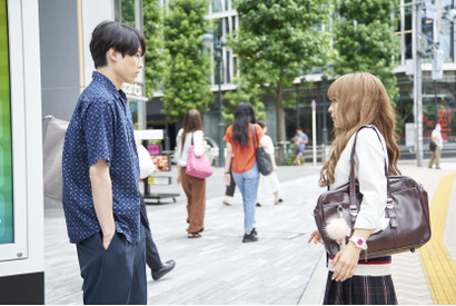 松村北斗“透”、健気に待ち続ける一途な姿『ライアー×ライアー』本編映像 画像