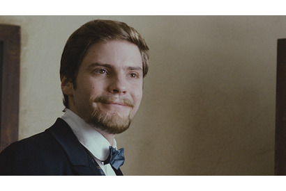 『コッホ先生と僕らの革命』ダニエル・ブリュール　俳優への道を後押しした教師の存在 画像