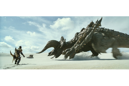 『モンスターハンター』ディアブロス亜種がミラ・ジョヴォヴィッチを猛追！ 画像