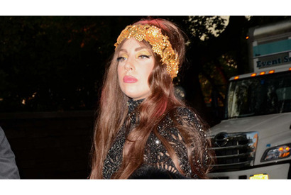 レディー・ガガ、妊娠の可能性を番組中にケリー・オズボーンが漏らす 画像