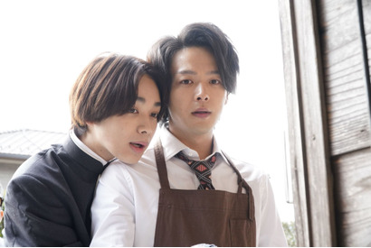 中村倫也“青山”の切なげな金髪姿公開「珈琲いかがでしょう」宮世琉弥ら新ゲストも発表 画像