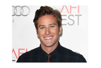 『白雪姫と鏡の女王』の草食系王子アーミー・ハマーが新バットマン役に抜擢？ 画像