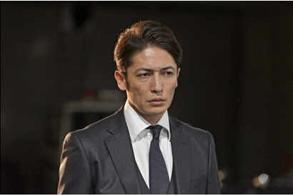 椎名桔平に「真っ黒」「魔王感」の反応が上がるなか、仲里依紗が「一番怖い」という声も…「桜の塔」3話 画像