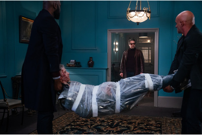 『ジェントルメン』ヒュー・グラントの“私立探偵”、マフィアのヤバい現場に遭遇 画像