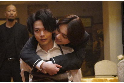 宮世琉弥の“ぼっちゃん”に「笑顔可愛すぎ」、中村倫也“青山”の世話係ぶりに「めっちゃ刺さる」の声…「珈琲いかがでしょう」7話 画像