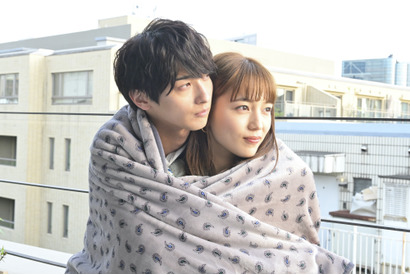 川口春奈＆横浜流星“毛布バックハグ”と丸山隆平＆中村アン“洗濯機キス”にキュン反応集中…「着飾る恋には理由があって」6話 画像