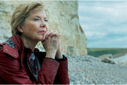 アネット・ベニング、ビル・ナイと「仕事ができて最高だった」『幸せの答え合わせ』 画像