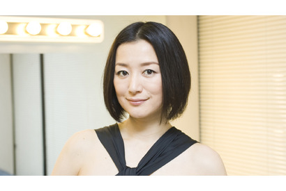 「ババアだって何だってやりたい」鈴木京香『アルゼンチンババア』インタビュー 画像
