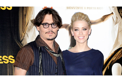 ジョニー・デップ、アンバー・ハードとヨリを戻す 画像