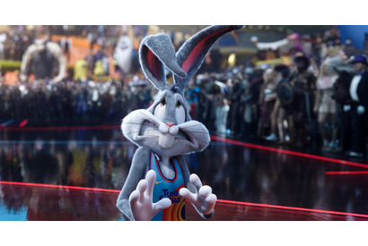バッグス・バニー＆NBA最強プレイヤーが写る場面写真到着『スペース・プレイヤーズ』8月27日公開 画像