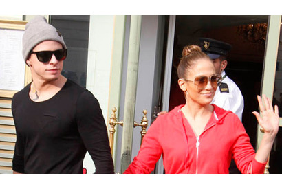 ジェニファー・ロペス、18歳年下の恋人に秘密保持契約を結ばせる 画像