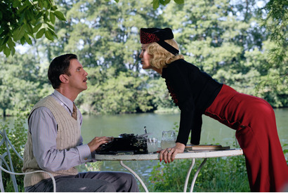 「ダウントン・アビー」スタッフ＆キャストが再タッグ！『ブライズ・スピリット』9月公開へ 画像