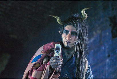 赤楚衛二、特殊メイクで妖怪・天邪鬼に！“天邪鬼語”投稿も話題に『妖怪大戦争 ガーディアンズ』 画像