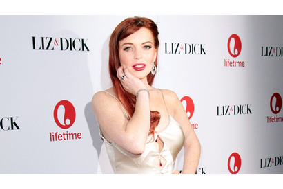 リンジー・ローハン、クラブで女性客を殴って逮捕。収監の可能性が強まる 画像