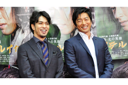 大沢たかおは雨男？　初共演の北村一輝が暴露 画像