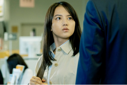 佐藤健ら共演者が絶賛、清原果耶“円山”の場面写真公開『護られなかった者たちへ』 画像