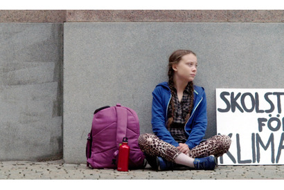 誹謗中傷されても行動をやめない理由とは？『グレタ　ひとりぼっちの挑戦』本編映像 画像