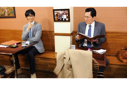 『鈴木先生』×「孤独のグルメ」が奇跡のコラボ！　長谷川博己が松重豊とグルメ対決 画像