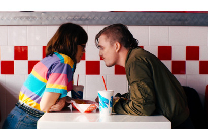 30秒に1回、Fワードが飛び交うラブストーリー!?『ディナー・イン・アメリカ』特別映像 画像