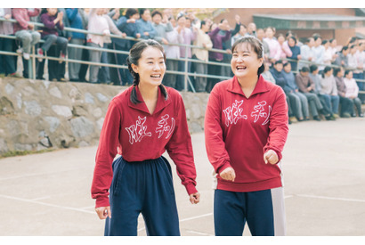 タイムスリップした娘が親孝行！中国興収1位の感動作『こんにちは、私のお母さん』1月全国公開 画像