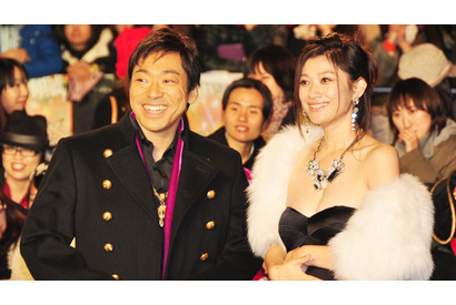 篠原涼子、“麦わらの一味”から「パンツ見せて」とセクハラ被害!? 画像