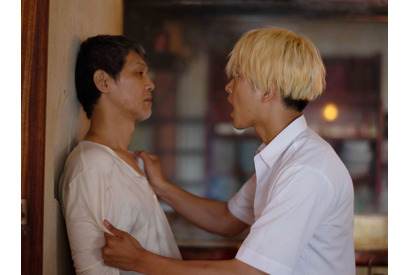 佐藤寛太、加藤雅也“父”の胸ぐらを掴む…『軍艦少年』本編映像 画像