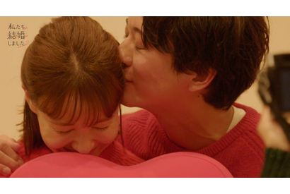 2組集結でキス合戦!? 今夜は塩野瑛久の胸キュン行動に注目「私たち結婚しました 2」 画像