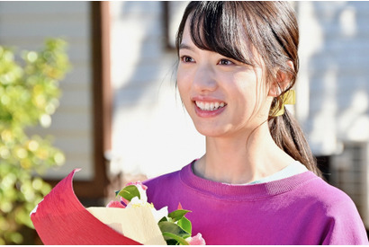 間宮祥太朗“芦田”の花束謝罪に「可愛い」の声多数、菊池風磨“慎吾”の切ない姿に声援ツイート続出でトレンド入りも…「ファイトソング」2話 画像