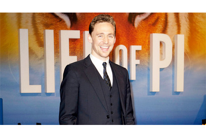 トム・ヒドルストン＆J・ローレンスが「最もセクシーな俳優」ランキングで1位に！ 画像