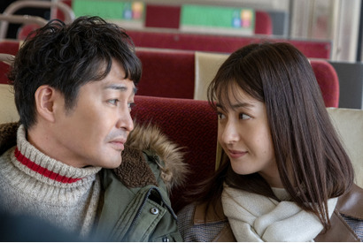 安田顕＆松本若菜が見つめ合う…運命が交錯する女性たちも登場『ハザードランプ』シーン写真解禁 画像