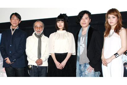 橋本愛、共演した現役ピアニストから「まるでロシアの冬」と評される 画像