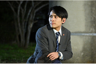 平埜生成、高橋一生の人生揺るがす元同僚役「インビジブル」 画像