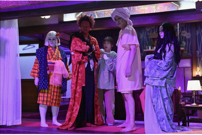 妖怪の“入れ歯攻撃”に「なんちゅう武器」、「黒幕がいるのかな」存在を推測する声も…小芝風花主演「妖怪シェアハウス」3話 画像