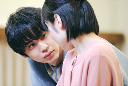 キスシーン稽古中で接近「ドラ恋」新シーズン場面写真先行初公開 画像