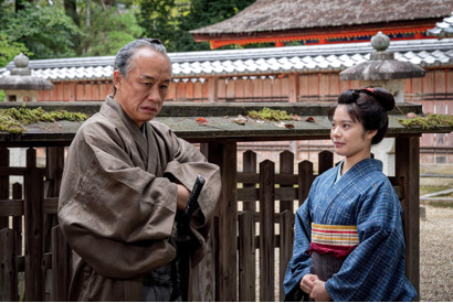 岸井ゆきの×西村まさ彦、笑みがこぼれる登場シーンに注目『大河への道』場面写真解禁 画像