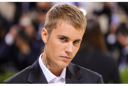 ジャスティン・ビーバー、ラムゼイハント症候群を公表「見ての通り、かなり深刻だ」 画像