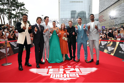 『トップガン マーヴェリック』興収56億円で洋画No.1！トム・クルーズら韓国プレミアに登場 画像