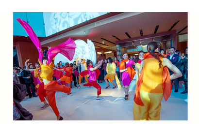 「PLEATS PLEASE ISSEY MIYAKE」新香水発売記念!　ダンスで女性の喜びを表現 画像