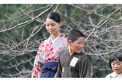 宮崎あおいが袴で登場？　加瀬亮主演作『はじまりのみち』でナレーションに抜擢！ 画像