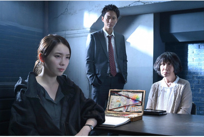 飯豊まりえ“朱梨”、松井玲奈“紫織”に激しく感情をぶつける姿に視聴者「悲しみの中でもがく姿に胸が詰まる」…「オクトー」第7話 画像