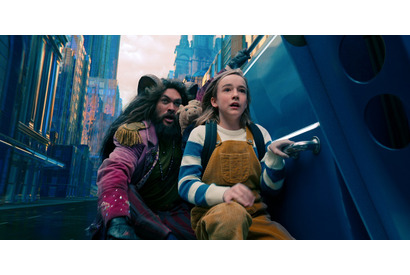 ジェイソン・モモア、夢の世界へと誘う『スランバーランド』予告 画像