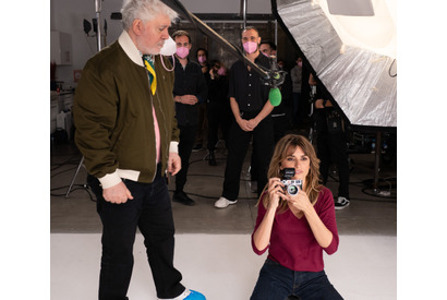 アルモドバル監督、ペネロペ・クルスは「芸術的な家族の一員」『パラレル・マザーズ』 画像