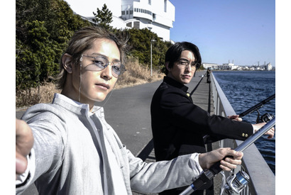 “轟”前田公輝＆“小田島”塩野瑛久が意気投合!? 釣り2ショット解禁『HiGH&LOW THE WORST X』 画像