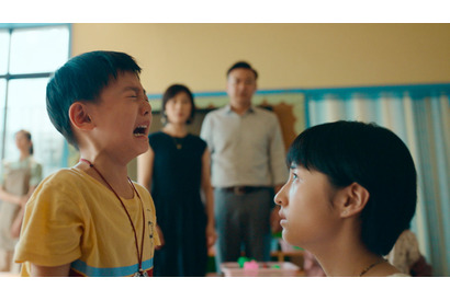 チャン・ツィフォンからシャオ・ヤン、スター俳優が揃った『シスター 夏のわかれ道』場面写真 画像