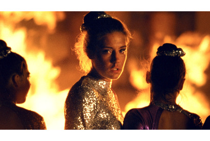 フランス最注目の新鋭監督が描く“香り”のタイムリープ・スリラー『ファイブ・デビルズ』11月公開 画像