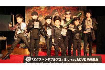 “紅一点”本田望結ちゃん、『コドモ警察』の面々に女子らしい気づかい 画像