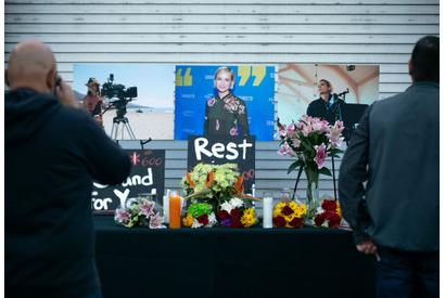 アレック・ボールドウィンの銃誤射で亡くなった『Rust』の撮影技師のドキュメンタリーを製作へ 画像