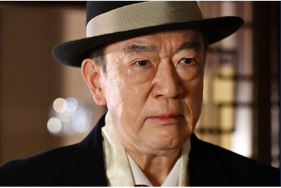 平野紫耀“黒崎”と坂東彌十郎“御木本”の対決に絶賛の声、黒崎の号泣にも多くの感想集まる…「クロサギ」5話 画像