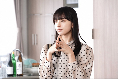 あざとすぎる清原果耶“翡翠”に「小悪魔すぎ」「人心弄び探偵城塚翡翠」などの声が殺到中…「invert 城塚翡翠 倒叙集」 画像