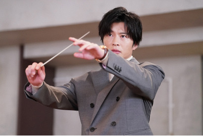 田中圭“朝陽”、最後に見せた笑顔に「笑顔の破壊力」などの反応多数…「リバーサルオーケストラ」 画像